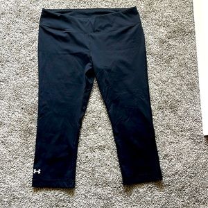 Under Armour capri leggings NWOT